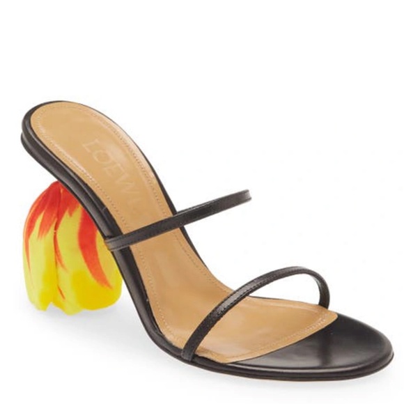 Loewe Tulip Leather Sandals - Picture 4 of 11